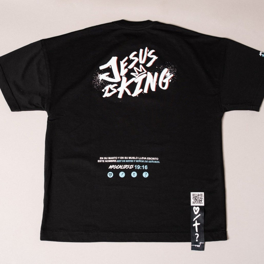 T-Shirt Oversize Negra Ref. JESUS IS KING