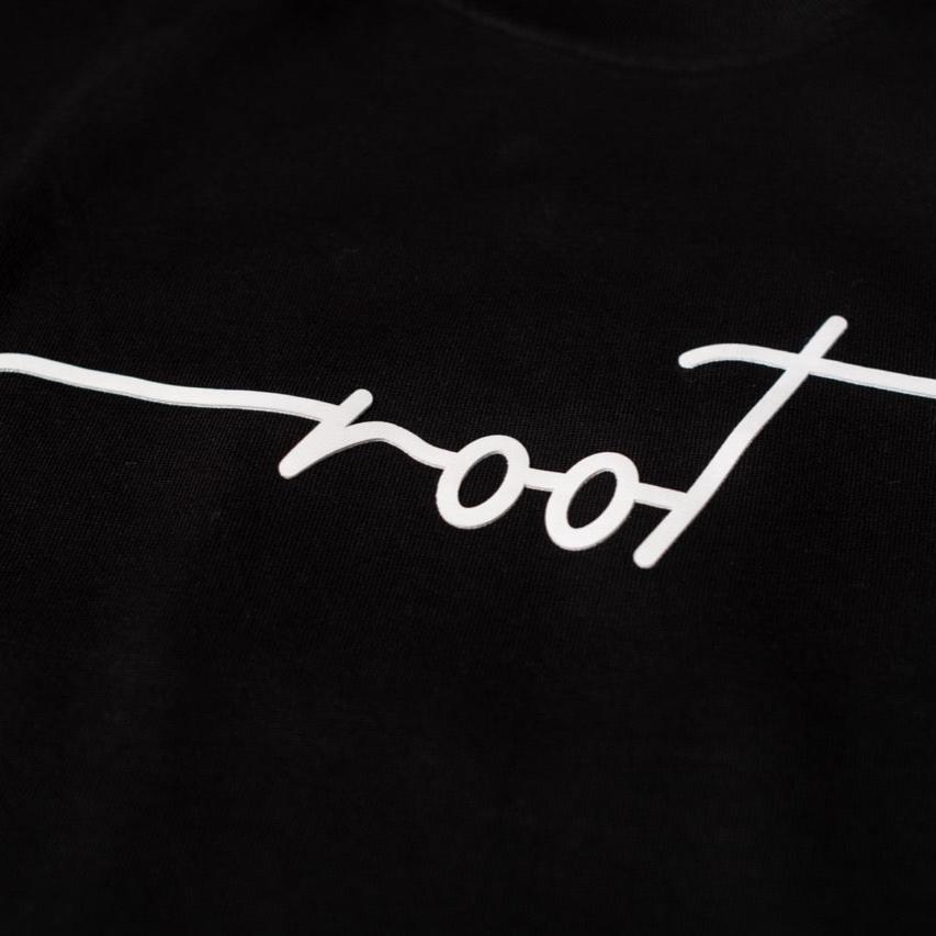 T-Shirt Oversize Negra Ref. JESUS IS KING