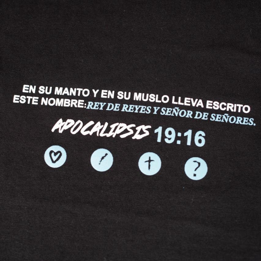 T-Shirt Oversize Negra Ref. JESUS IS KING